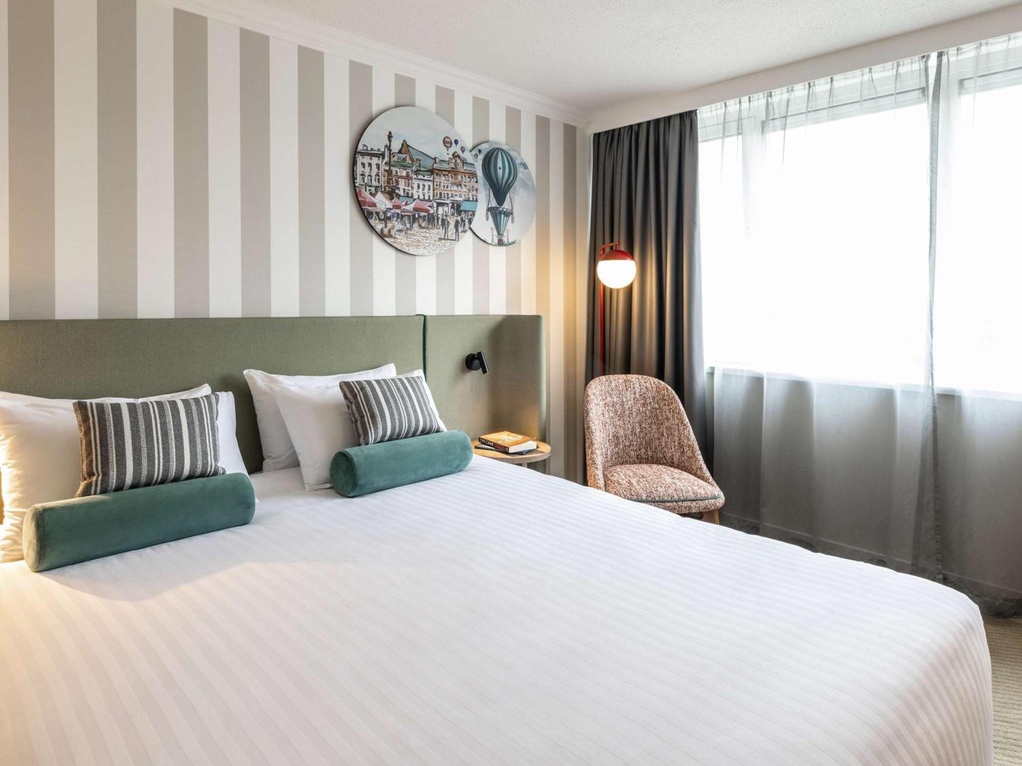 Mercure 4*