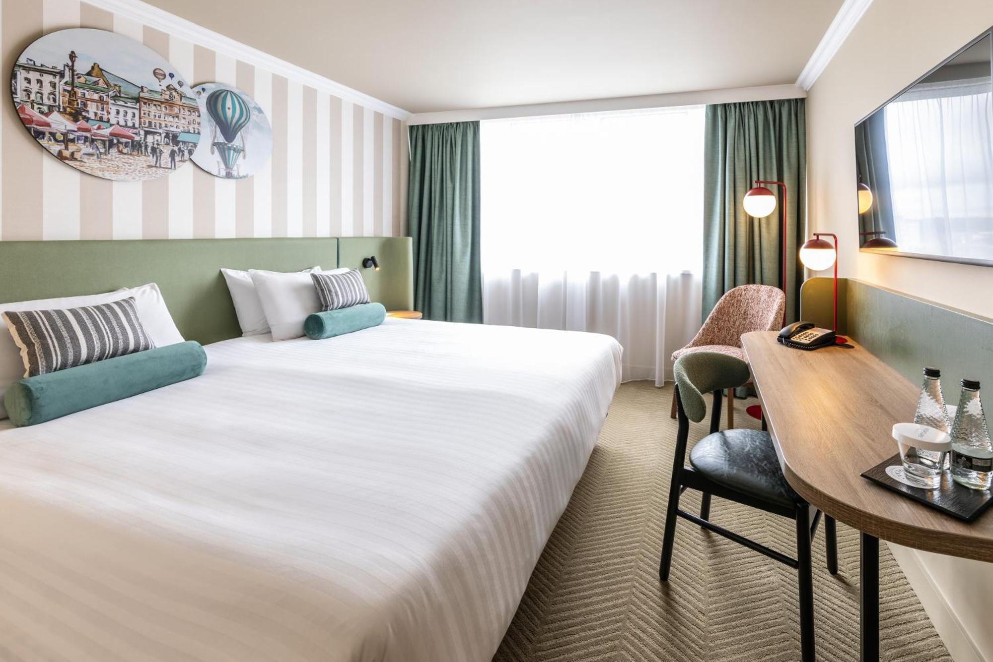 Mercure Hotel 4*